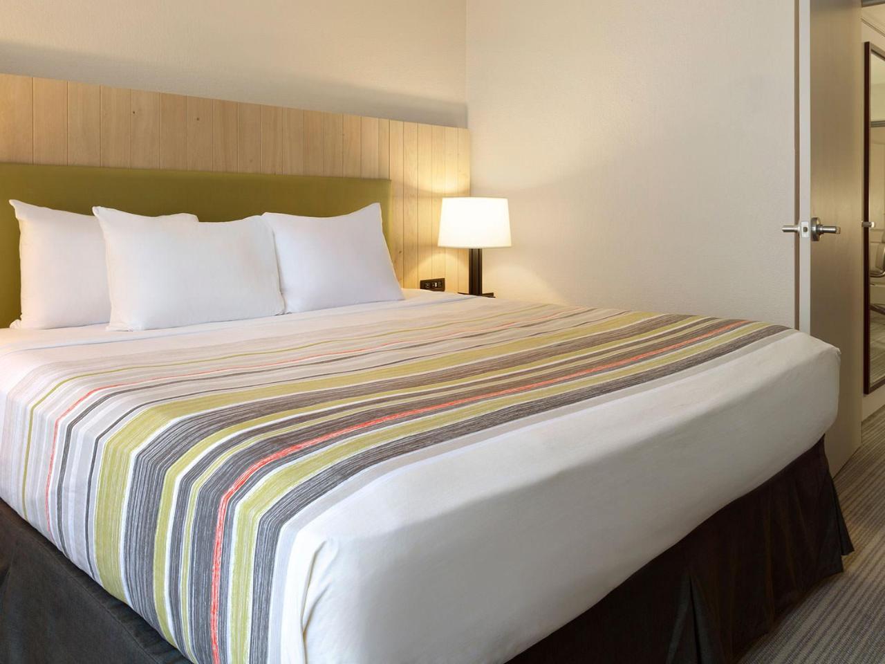 Country Inn & Suites By Radisson, Dfw Airport South, Tx Irving Eksteriør billede