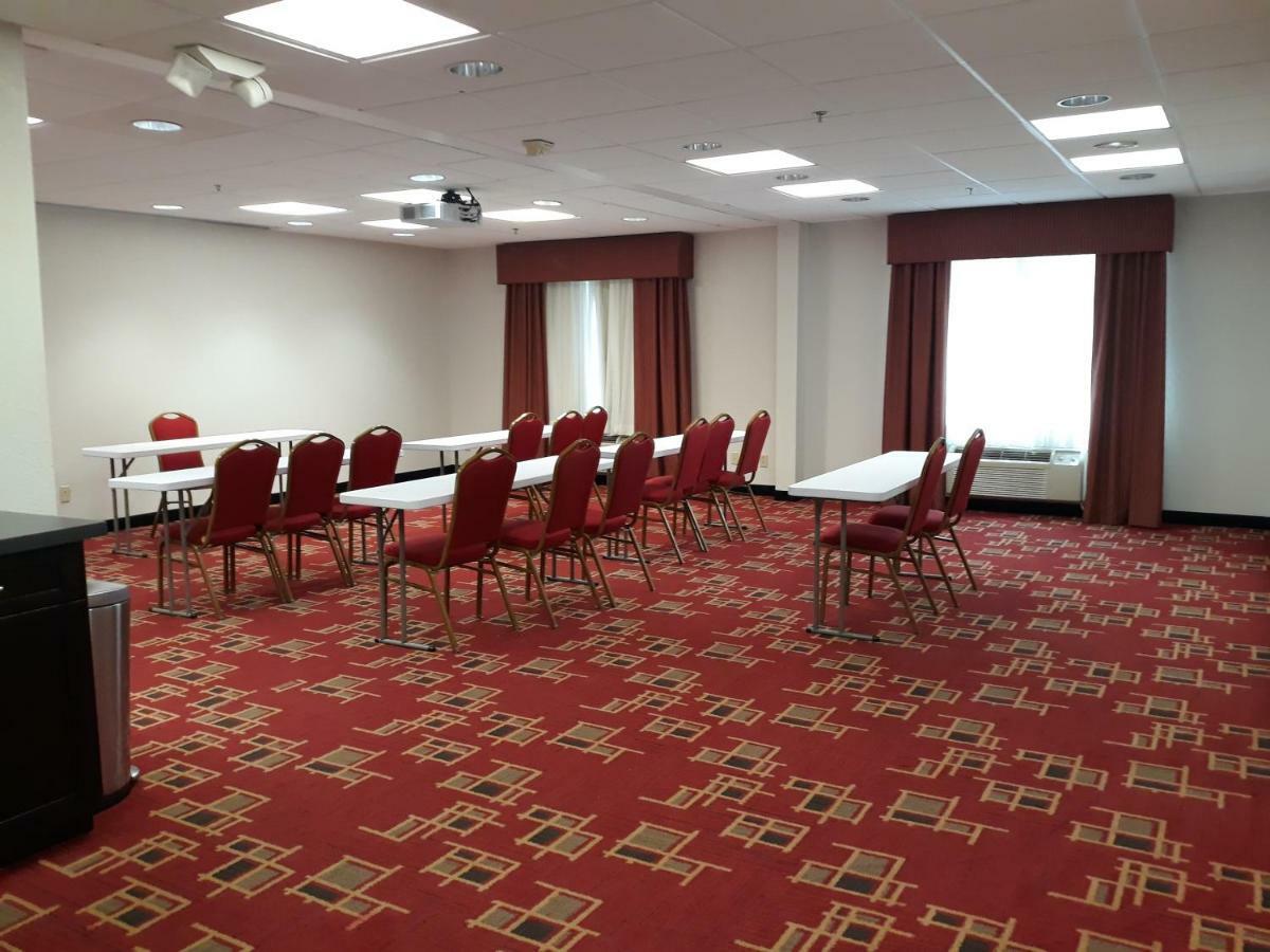 Country Inn & Suites By Radisson, Dfw Airport South, Tx Irving Eksteriør billede
